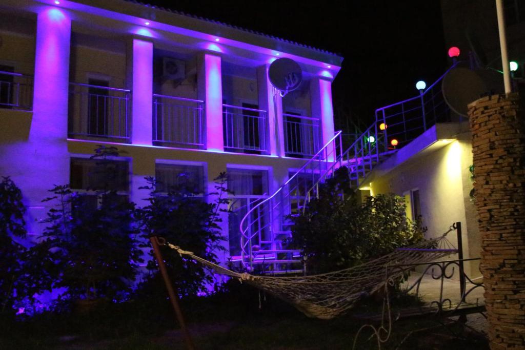 Admiral Hotel Skadovsk Eksteriør bilde